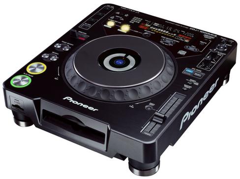 DJ pultok omnitronic pm660